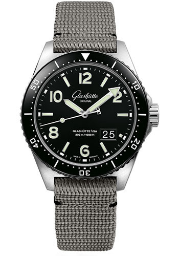 Glashütte Original SeaQ Panorama Date - Steel Case - Black Dial - Grey Synthetic Strap - Pin Buckle