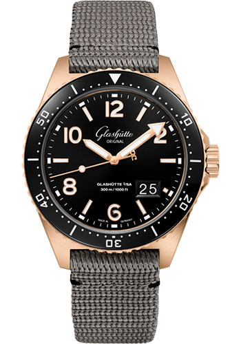 Glashütte Original SeaQ Panorama Date - Red Gold Case - Black Dial - Grey Synthetic Strap - Folding Buckle
