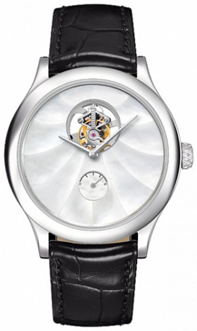 Van Cleef & Arpels Midnight Tourbillon Nacre
