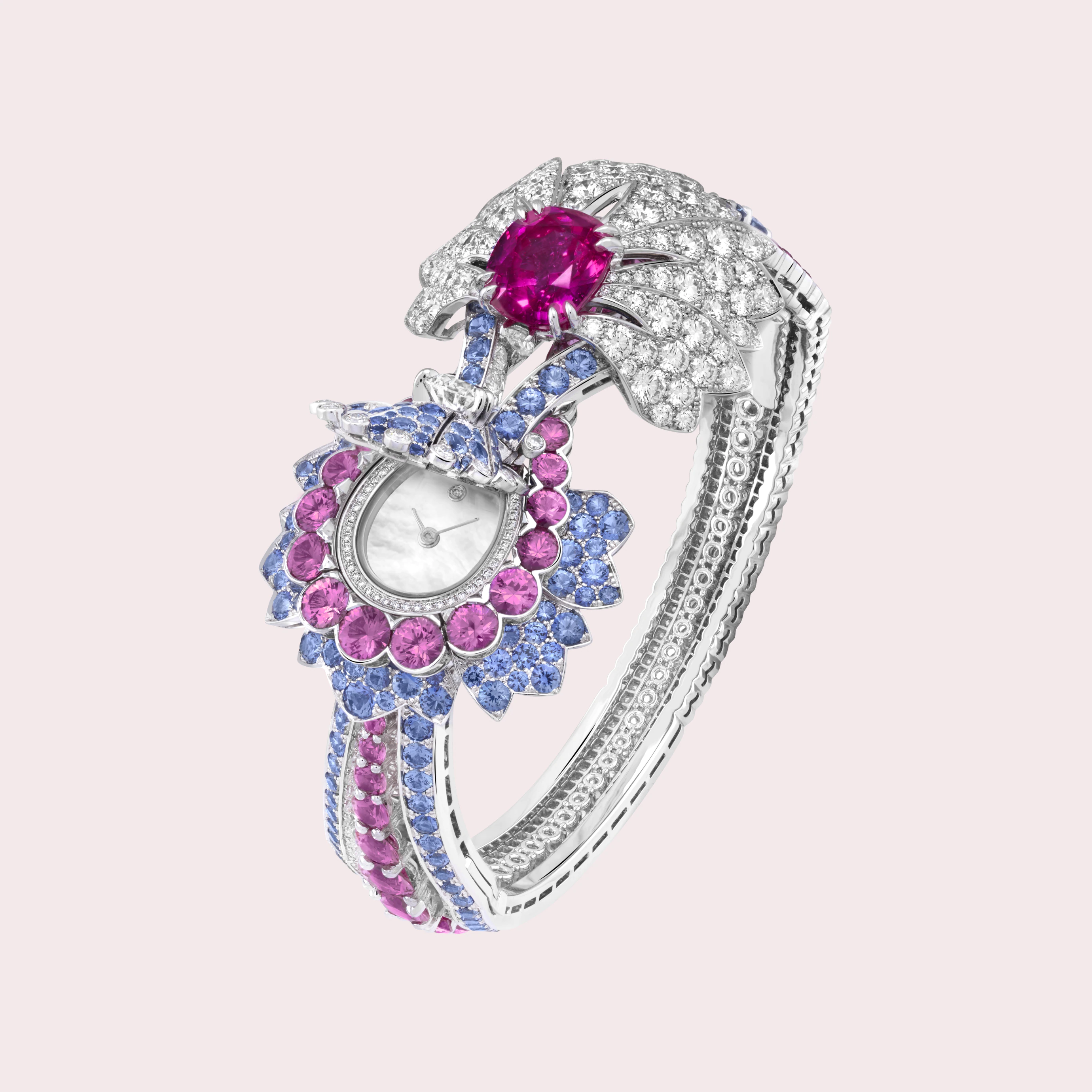 Van Cleef & Arpels Love Stories Tristan & laeult secret watch