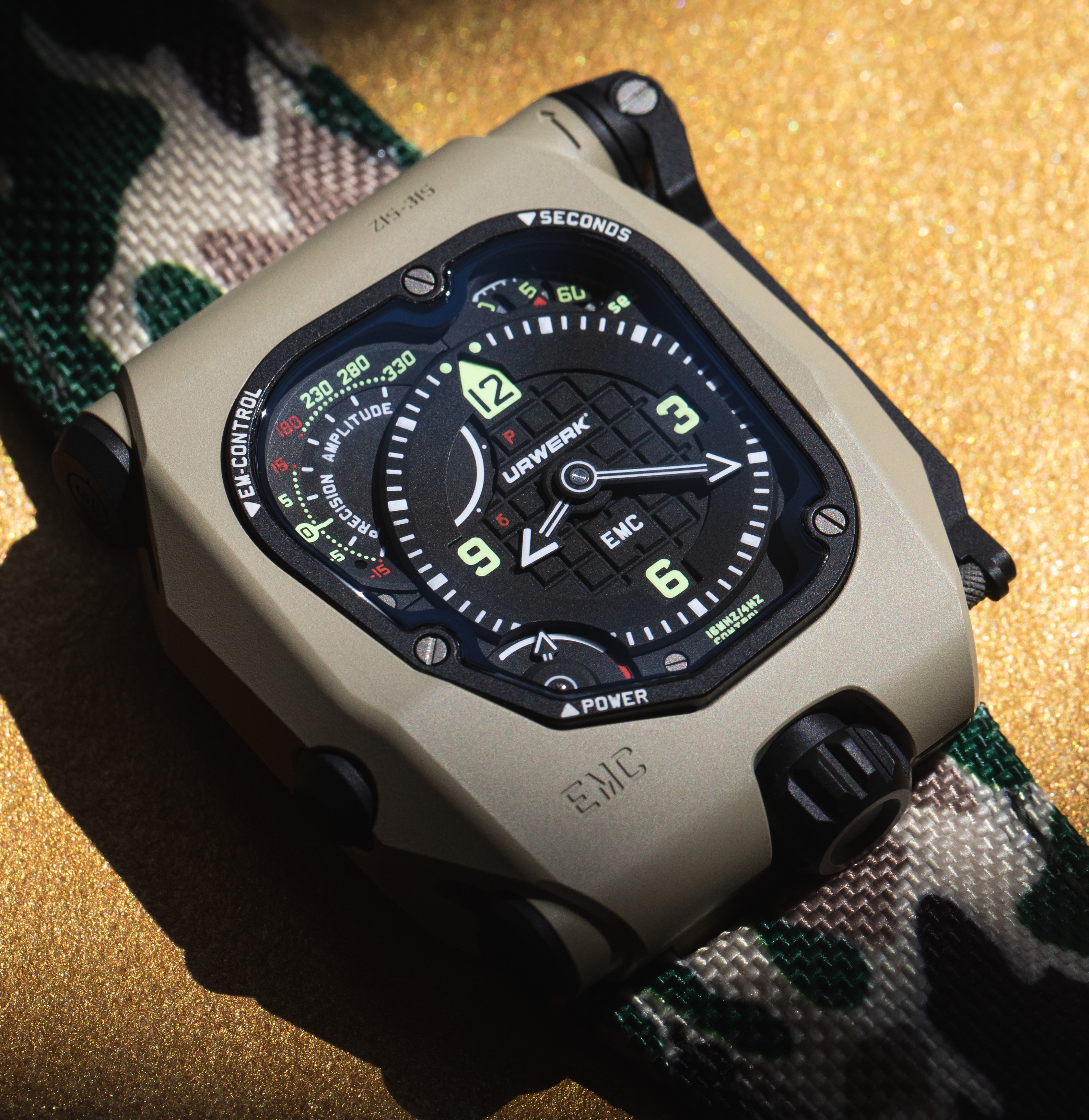 Urwerk EMC TimeHunter Desert Sage