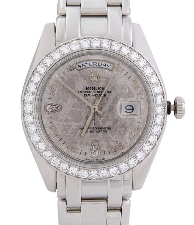 Rolex  Day-Date 18946
