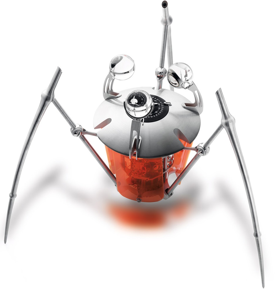 MB & F Tripod